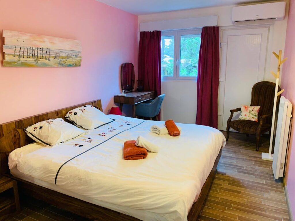 chambre Rose 24